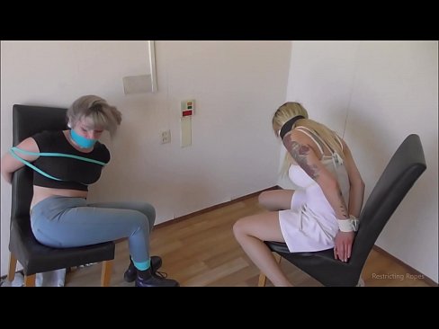 ❤️ Süchtig / gefesselt und geknebelt / Jungfrau in Nöten Porno bei de.pornhdvideos.ru ❌❤